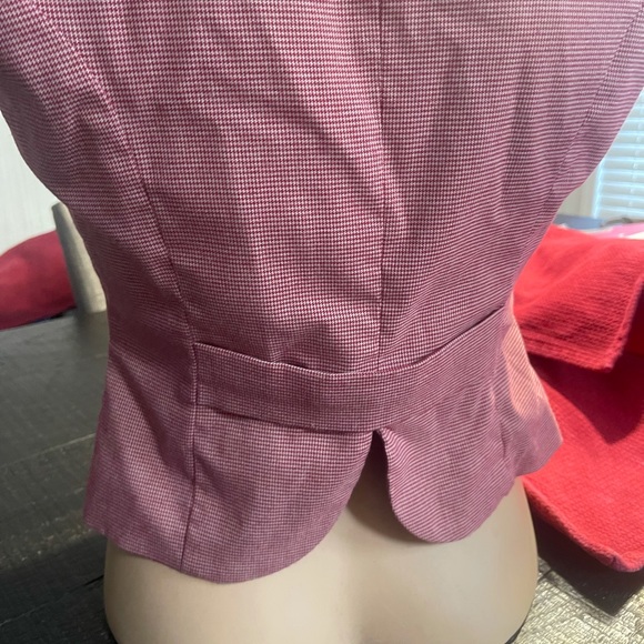 *3 for $20* Red houndstooth blazer by Rampage - Picture 2 of 8